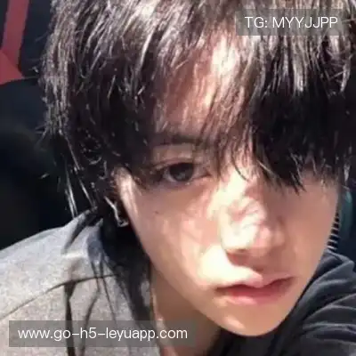 经裙瀚